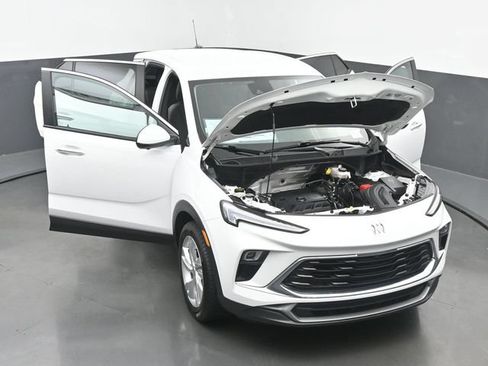 Used 2024 Buick Encore GX Preferred w/ Comfort Package FWD image 62