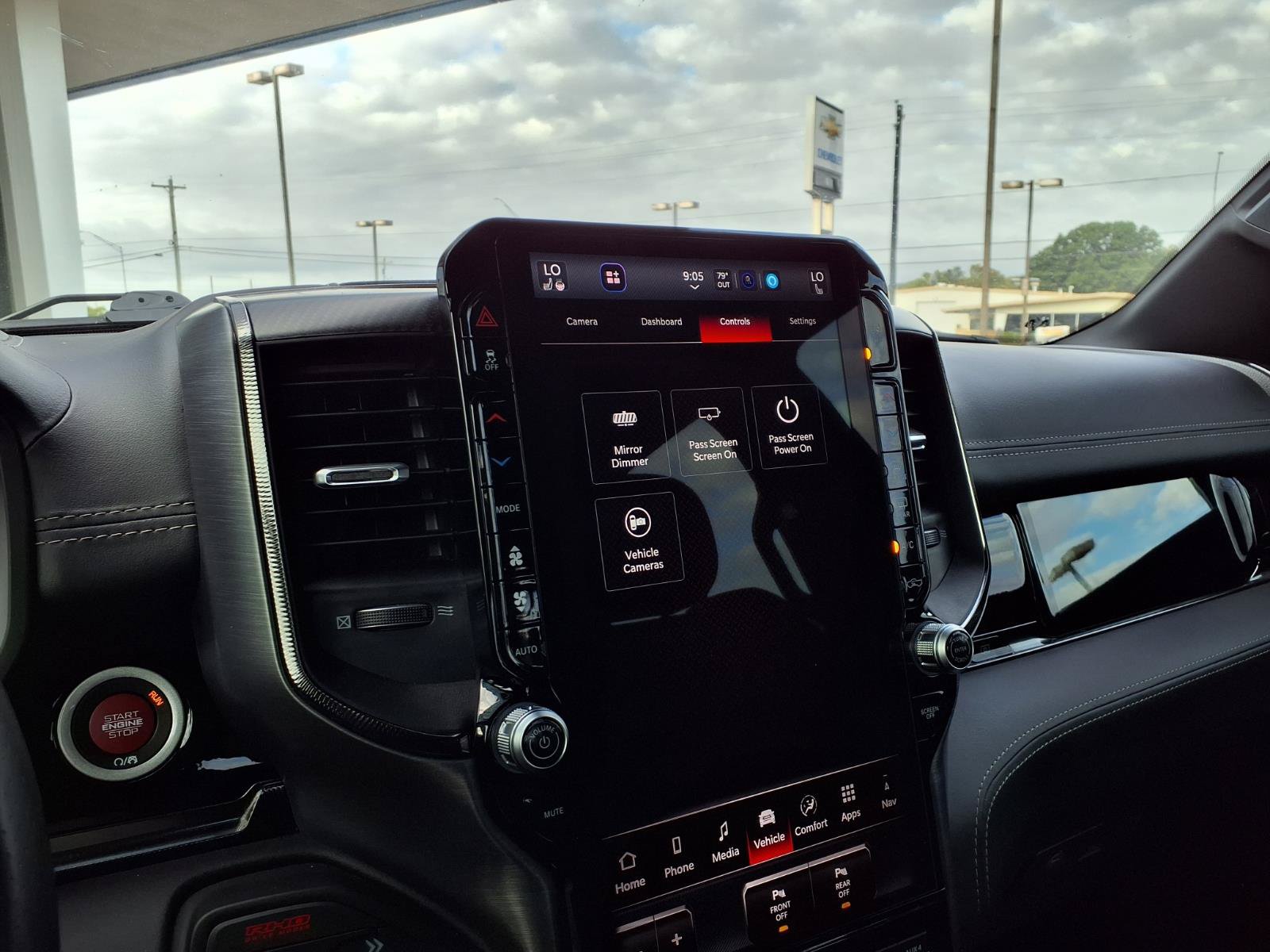 Used 2025 RAM 1500 RHO w/ RHO Level 1 Equipment Group AWD/4WD image 4