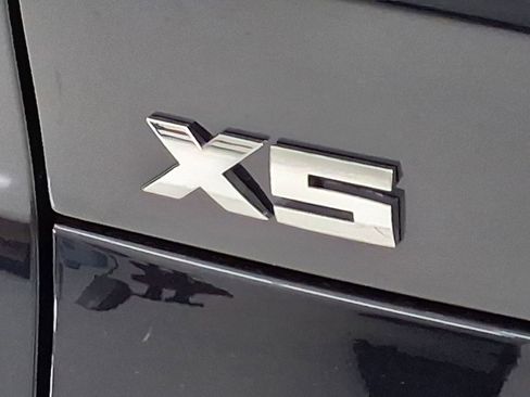 New 2026 BMW X5 M60i image 23