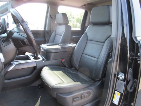Used 2020 GMC Sierra 2500 Denali w/ Denali Ultimate Package AWD/4WD image 24
