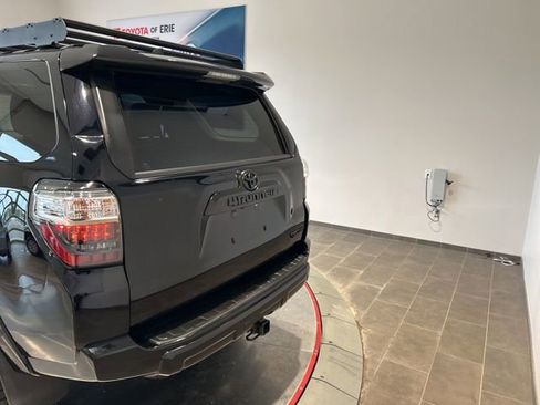 Used 2020 Toyota 4Runner TRD Pro AWD/4WD image 5