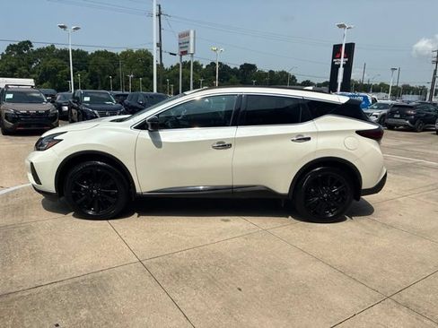 Used 2024 Nissan Murano SV w/ SV Midnight Edition Package FWD image 4