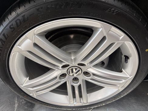 Used 2015 Volkswagen CC R-Line FWD image 27