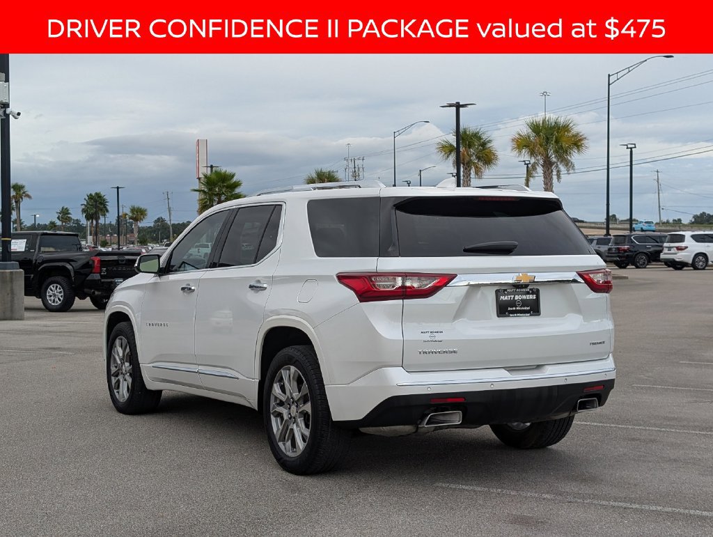 Used 2019 Chevrolet Traverse Premier w/ Driver Confidence II Package FWD image 3