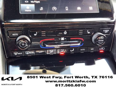 Used 2023 Jeep Grand Cherokee Altitude AWD/4WD image 18