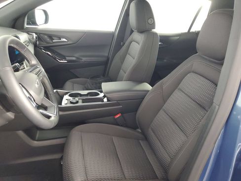 Used 2026 Chevrolet Equinox LT w/ Midnight Edition FWD image 12