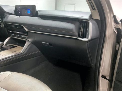 Used 2024 MAZDA CX-90 3.3 Turbo w/ Premium Package AWD/4WD image 19