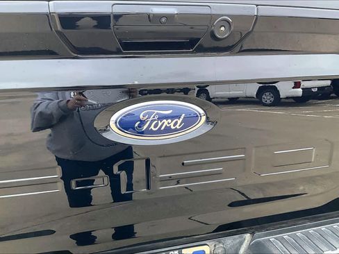 Used 2021 Ford F150 Lariat w/ Equipment Group 502A High image 59