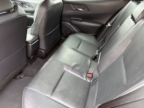Used 2025 Toyota Prius FWD image 14