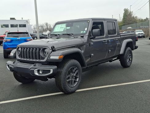 New 2026 Jeep Gladiator Sport image 2