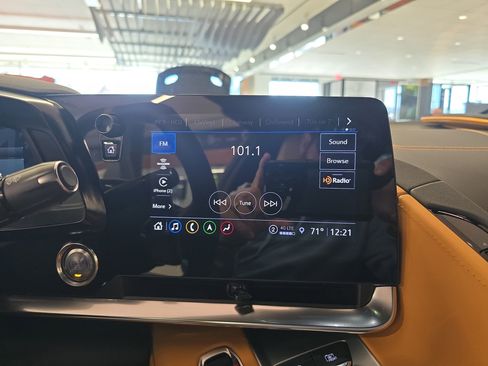 Used 2023 Chevrolet Corvette Stingray Preferred Cpe w/ 2LT image 18