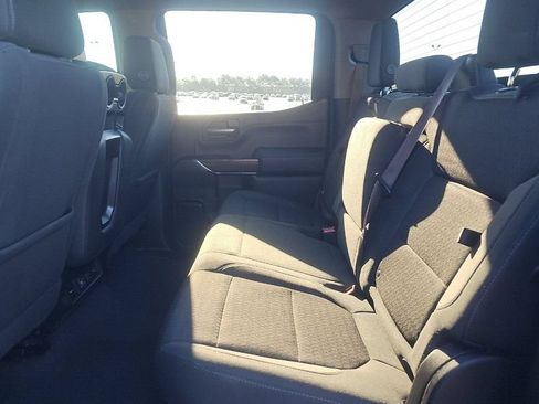 Used 2022 Chevrolet Silverado 1500 RST RWD image 9