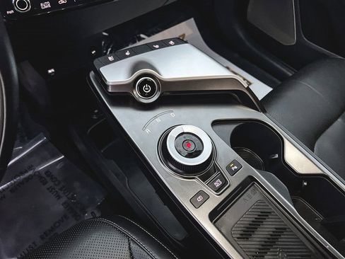 Used 2023 Kia EV6 Wind image 16