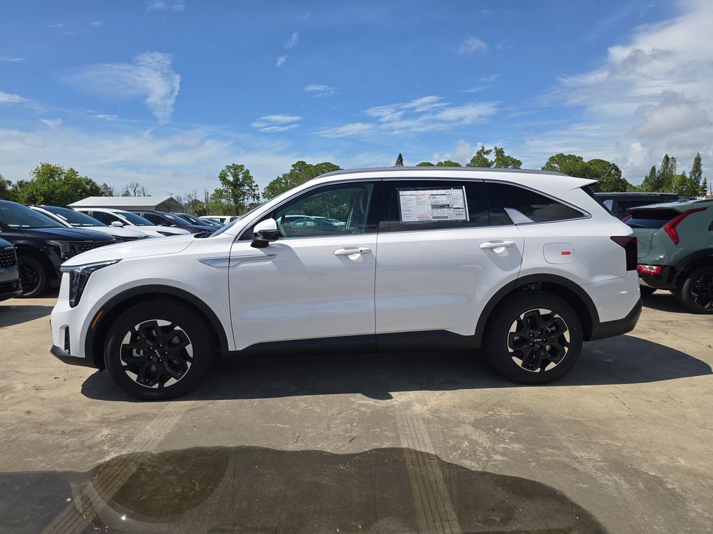 New 2026 Kia Sorento S w/ S Panoramic Sunroof Package FWD image 5