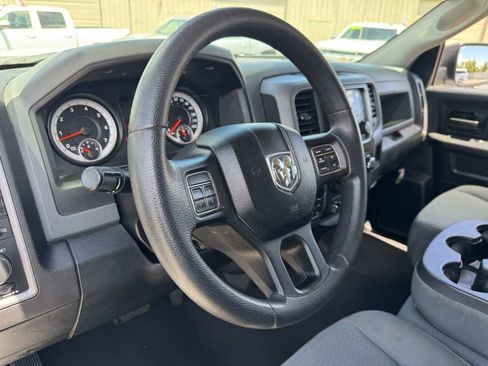 Used 2014 RAM 1500 Express AWD/4WD image 24