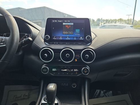 Used 2025 Nissan Sentra SV w/ All-Weather Package FWD image 25