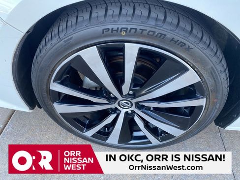 Used 2021 Nissan Altima 2.5 SR image 9