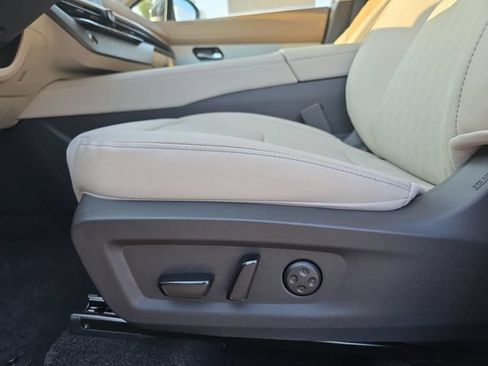 New 2026 Nissan Murano Platinum w/ Technology Package AWD/4WD image 31