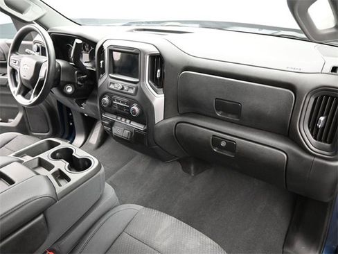 Used 2019 Chevrolet Silverado 1500 Custom w/ Custom Convenience Package image 38