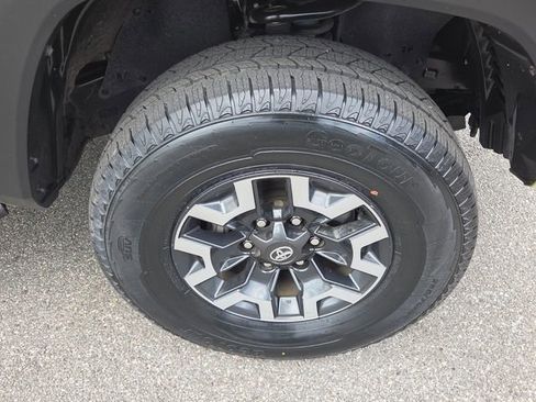 Used 2023 Toyota Tacoma TRD Off-Road w/ TRD Premium Off Road Package RWD image 16