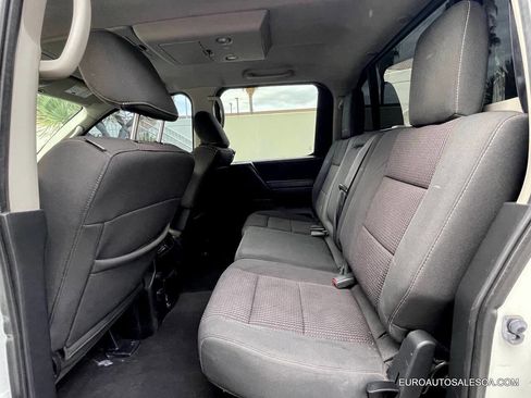 Used 2014 Nissan Titan PRO-4X image 27