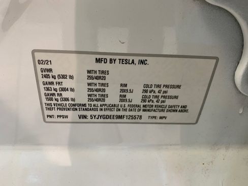 Used 2021 Tesla Model Y Long Range image 57