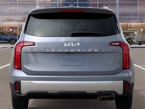 New 2025 Kia Telluride S image 13