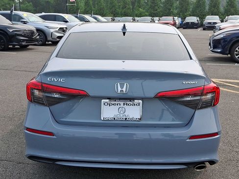 Used 2024 Honda Civic Sport image 5