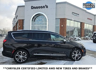 Certified 2022 Chrysler Pacifica Pinnacle