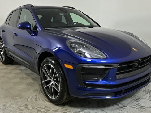 New 2026 Porsche Macan image 27
