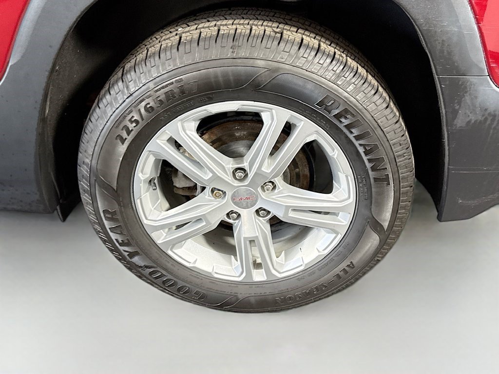 Used 2020 GMC Terrain SLE w/ Driver Convenience Package FWD image 36