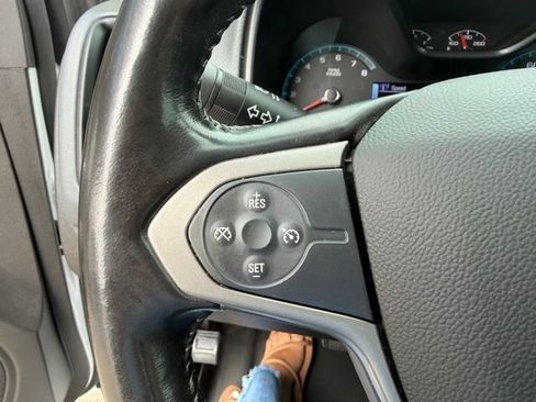 Used 2018 Chevrolet Colorado Z71 RWD image 18