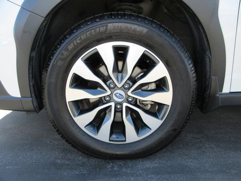 Used 2023 Subaru Outback Limited XT AWD/4WD image 50