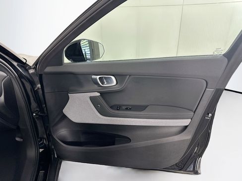 Used 2022 Polestar Polestar 2 FWD image 31