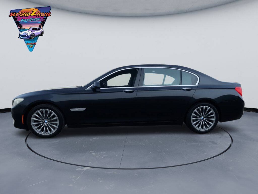 Used 2011 BMW 740Li RWD image 2