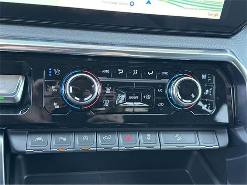 New 2025 GMC Sierra 1500 Denali w/ Denali Reserve Package image 24