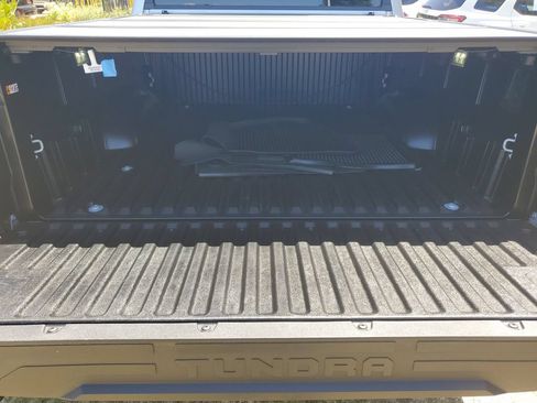 Used 2025 Toyota Tundra Platinum AWD/4WD image 9