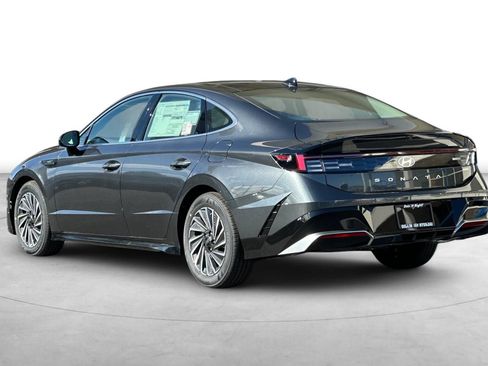 New 2026 Hyundai Sonata SEL FWD image 4