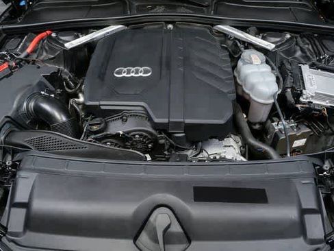 Used 2021 Audi A4 2.0T Premium w/ Convenience Package image 30