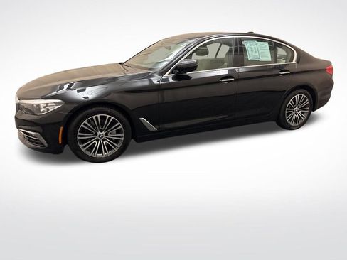 Used 2018 BMW 540i xDrive w/ Premium Package AWD/4WD image 9