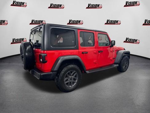 Used 2024 Jeep Wrangler Sport S image 5