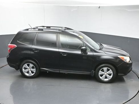 Used 2015 Subaru Forester 2.5i Premium w/ All-Weather Package AWD/4WD image 48