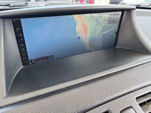 Used 2011 BMW 128i Convertible image 31