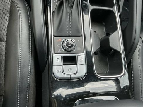 Used 2022 Kia Telluride S AWD/4WD image 24