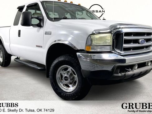 Used 2004 Ford F250 XL image 1