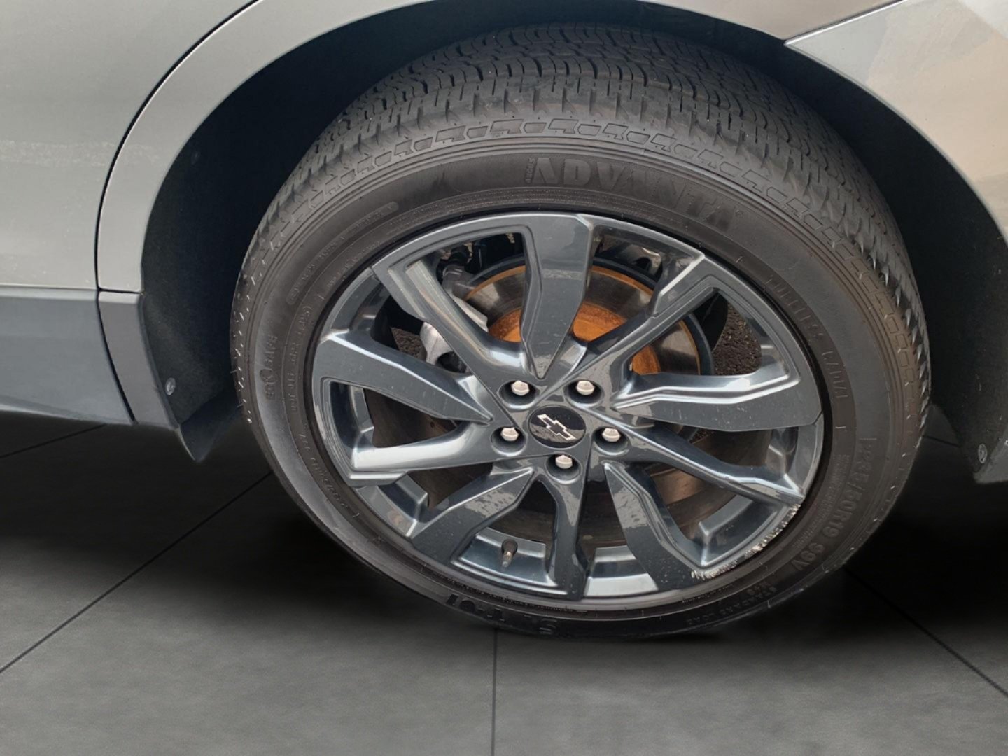 Used 2023 Chevrolet Equinox RS AWD/4WD image 23
