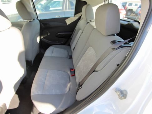 Used 2017 Chevrolet Sonic LT image 15