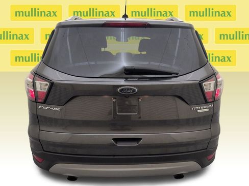 Used 2017 Ford Escape Titanium image 29