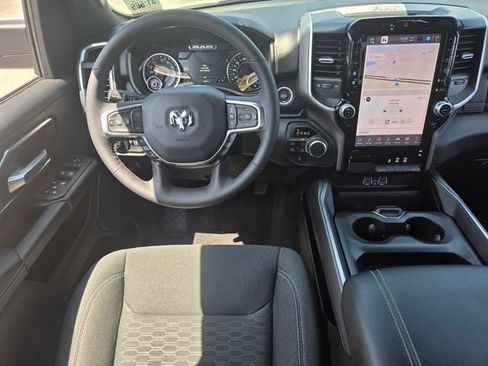 Used 2025 RAM 1500 Big Horn AWD/4WD image 12