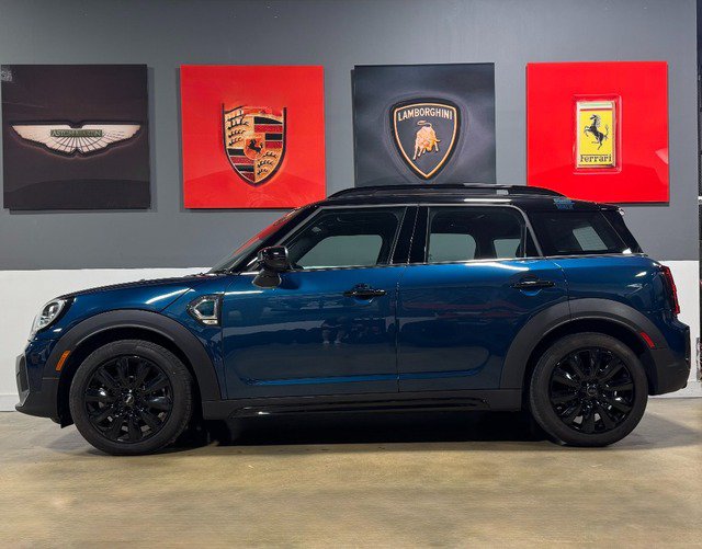 Used 2022 MINI Cooper Countryman S w/ Boardwalk Edition FWD image 1